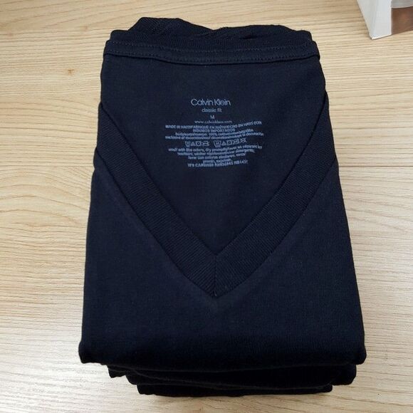 CALVIN KLEIN Shirt Mens Medium Black 5-Pack V-Neck Tee 100% Cotton Classic Fit - Picture 2 of 6